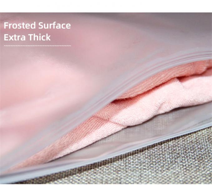 Impression personnalisée Sacs en plastique à fermeture à glissière ré-fermables respectueux de l'environnement avec poignée pour vêtements Sacs d'emballage 7