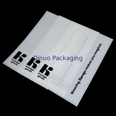 Sacs en cellophane transparents à 100% personnalisés avec une texture élevée et une épaisseur de 35 ou 50 grammes pour l'emballage de vêtements