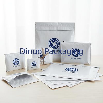 Sacs postaux à bulles de 40 à 200 g/m², conception de logo personnalisé dans des tailles personnalisées garantissant un emballage sécurisé et une protection postale