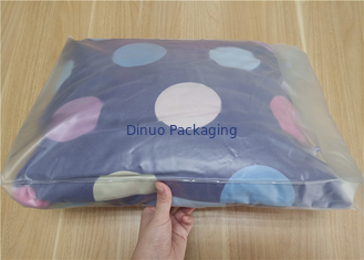 Sacs clairs d'emballage de PVC avec le bouton pour l'oreiller et le paquet de costume de quatre morceaux
