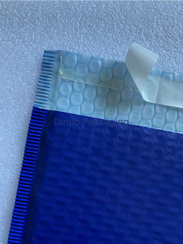 Résistance au choc 2.8 Sacs à lettres enveloppés en bulle en bleu pour des services de livraison sécurisés