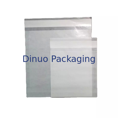 Enveloppe blanche de poche d'emballage de sac de papier cristal estampillé par habillement imperméable de logo fait sur commande