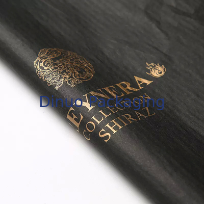 Or de luxe emboutissant le papier de soie décoratif de couleur d'emballage de cadeau pour l'habillement de chaussure