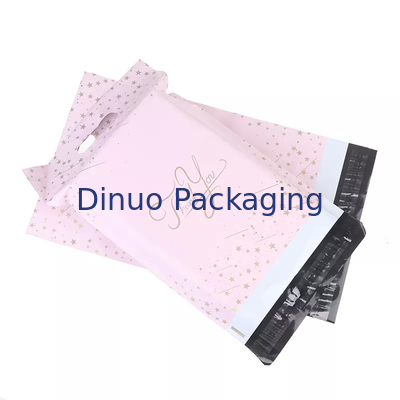 L'annonce en plastique réutilisée par impression poly met en sac le sac de courrier d'emballage d'habillement avec la poignée