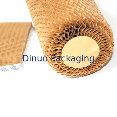 Le papier d'emballage compostable de nid d'abeilles pour l'amortissement de vin enveloppent le petit pain de papier