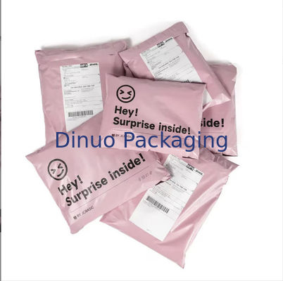PLA poly-mailer compostable en rose pour des solutions d'emballage écologiquement responsables