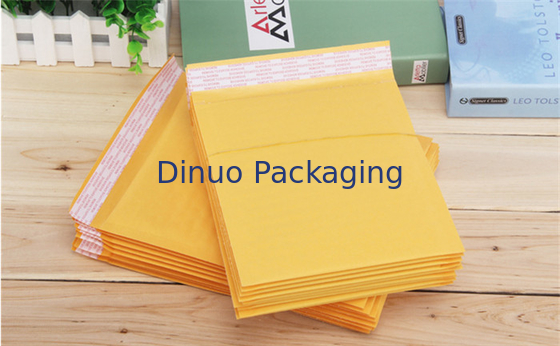 Annonces adaptées aux besoins du client de bulle de Papier d'emballage de taille résistance de larme d'enveloppe de bulle d'air 3 x 10