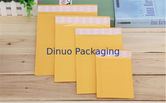 Annonces adaptées aux besoins du client de bulle de Papier d'emballage de taille résistance de larme d'enveloppe de bulle d'air 3 x 10