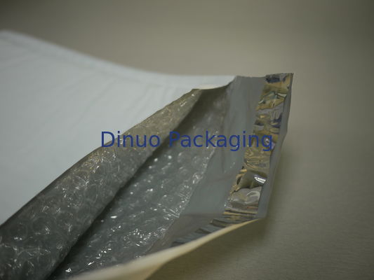 Enveloppes matelassées personnalisées en polyéthylène à bulles 9,5" x 14" - Taille 4 - Enveloppe rembourrée de la Poste