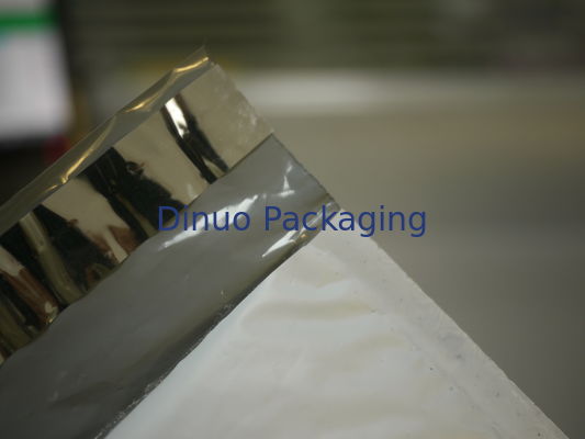 Enveloppes matelassées personnalisées en polyéthylène à bulles 9,5" x 14" - Taille 4 - Enveloppe rembourrée de la Poste