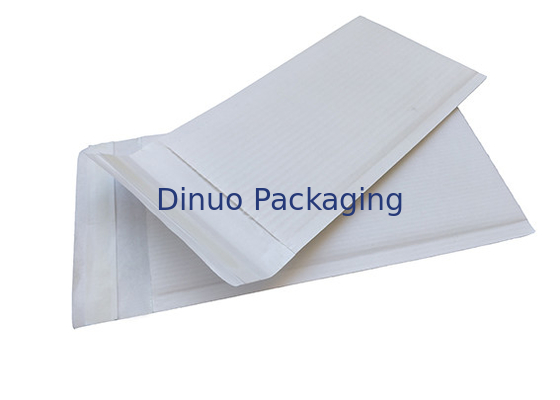 Enveloppes ondulées adaptées aux besoins du client de Papier d'emballage de logo 150*220mm pour des cadeaux