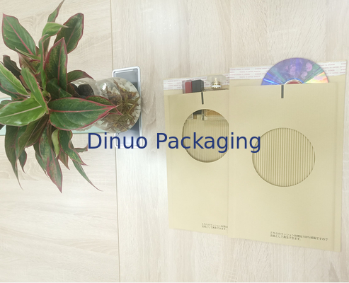 L'impression faite sur commande non Bendable Brown Papier d'emballage a ridé des enveloppes