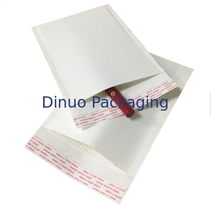 enveloppes de expédition capitonnées par annonce ridées par 110*130mm de ruban adhésif de sacs en papier